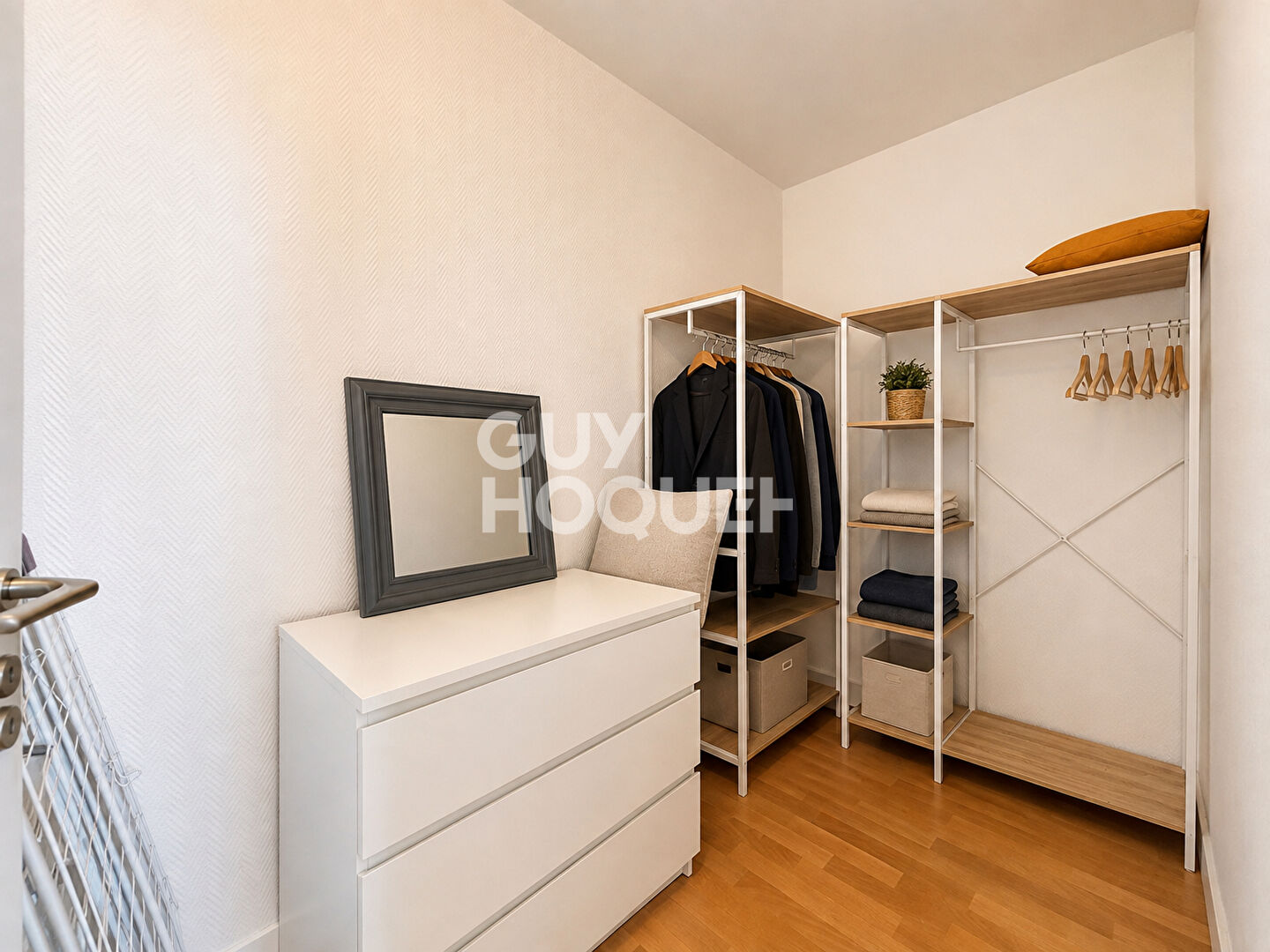 APPARTEMENT - 4 PIECES - TRAM
