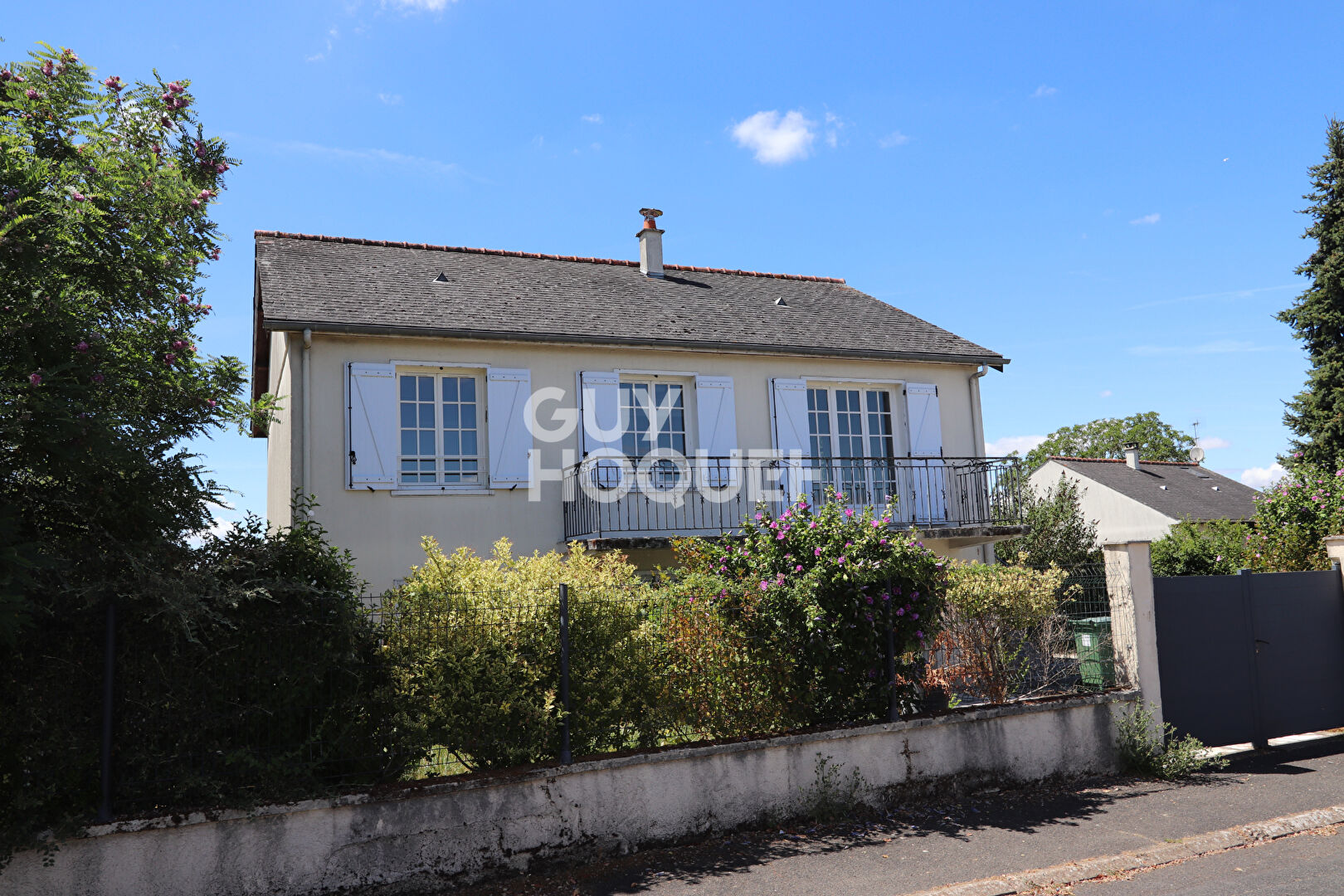 Maison  de Type 6 - CHANCEAUX SUR CHOISILLE