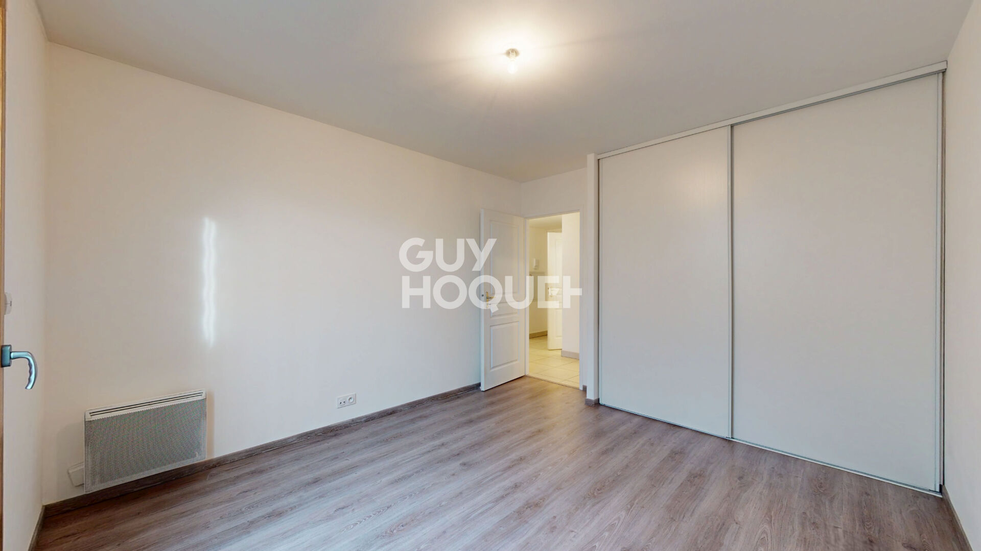 APPARTEMENT 3 PIECES - LIMITE ST CYR