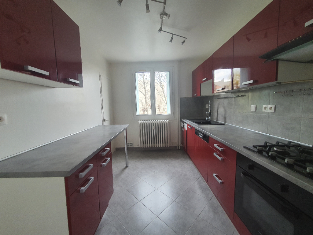 LOCATION 4 pièces (70 m²) à VALENCE