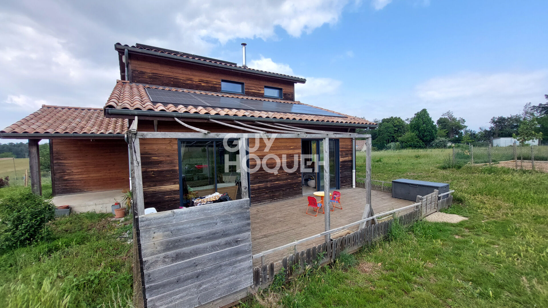 VENTE : maison T5 (113 m²) à BEAUMONT LES VALENCE