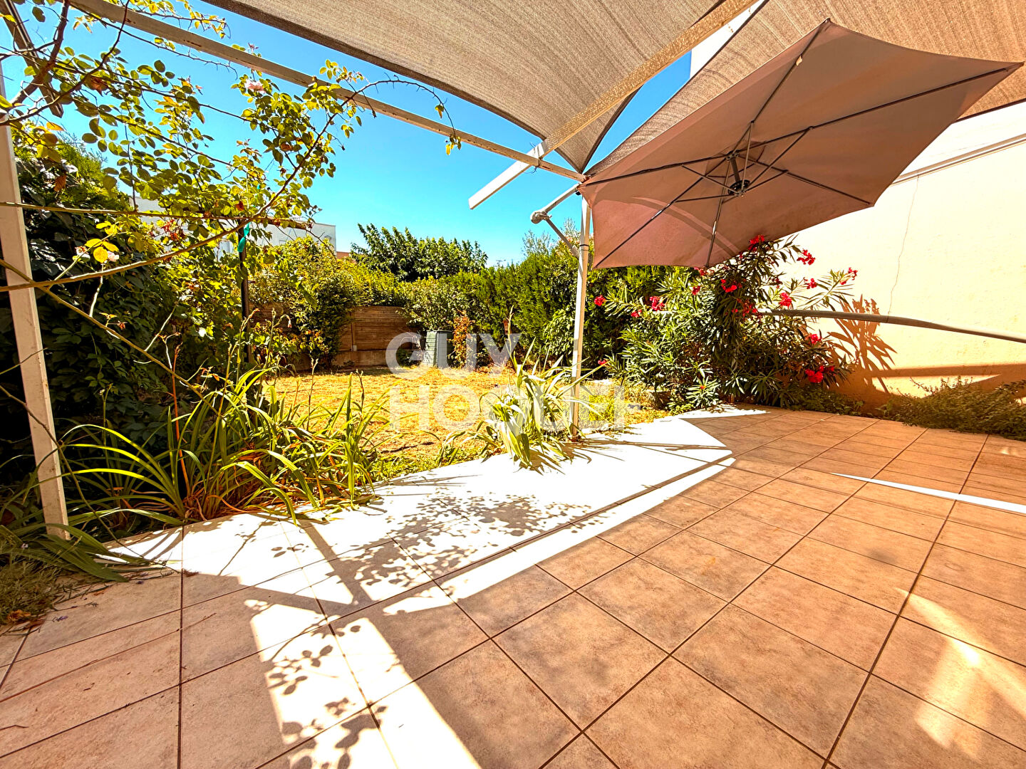 Maison à vendre à Beauvallon - 4 pièces, 3 chambres