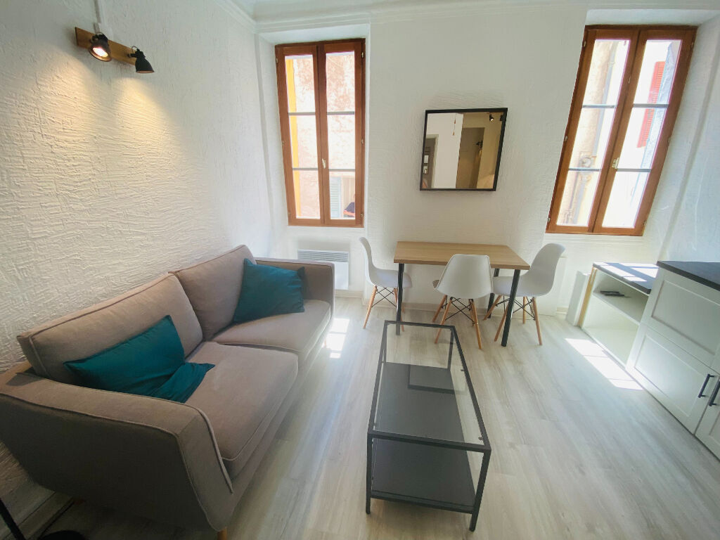 Location d'un appartement F2 à VALLAURIS