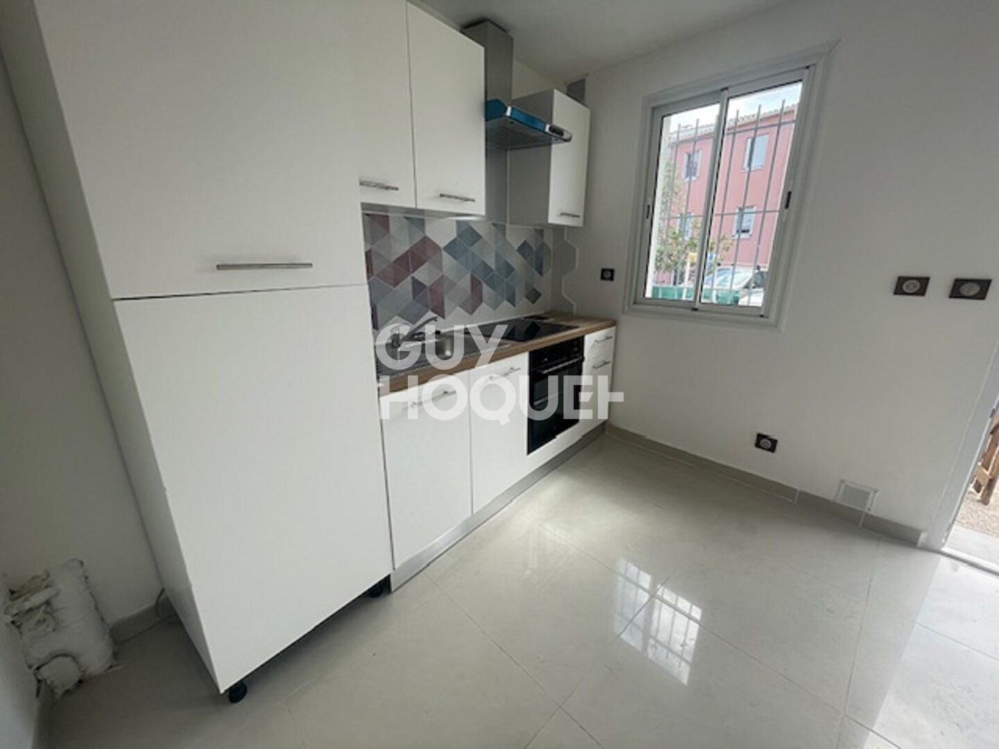 Charmante Maison de Ville à Vendre à Vallauris !