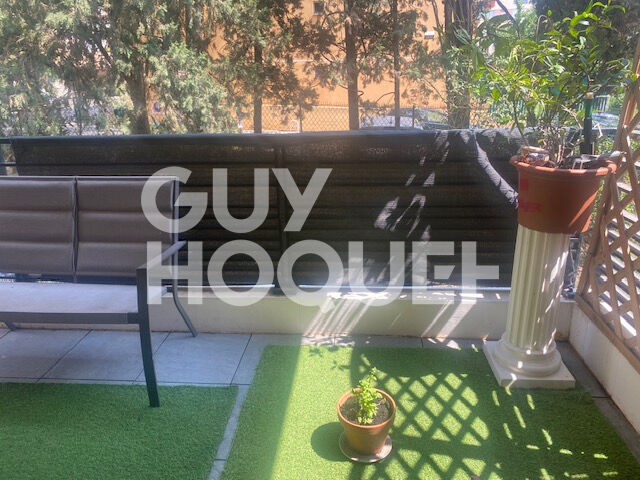 VALLAURIS : appartement 3 pièces (61 m²) en location