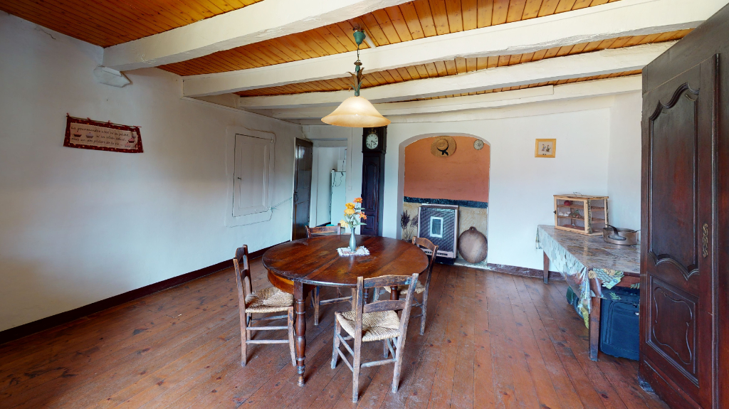 Maison de village à rénover