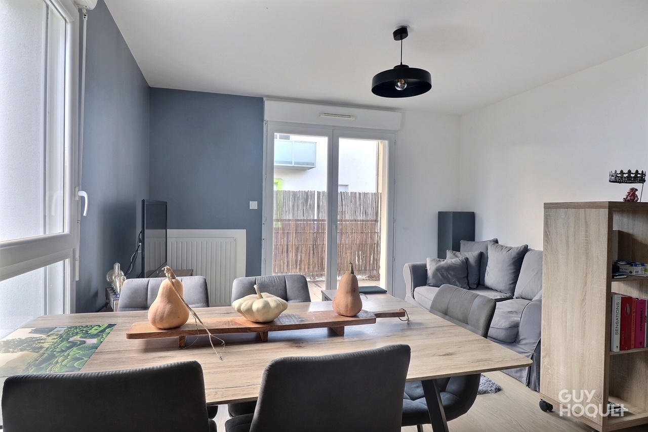 Appartement de 2 pièces à louer à SAINT AVE (56890).