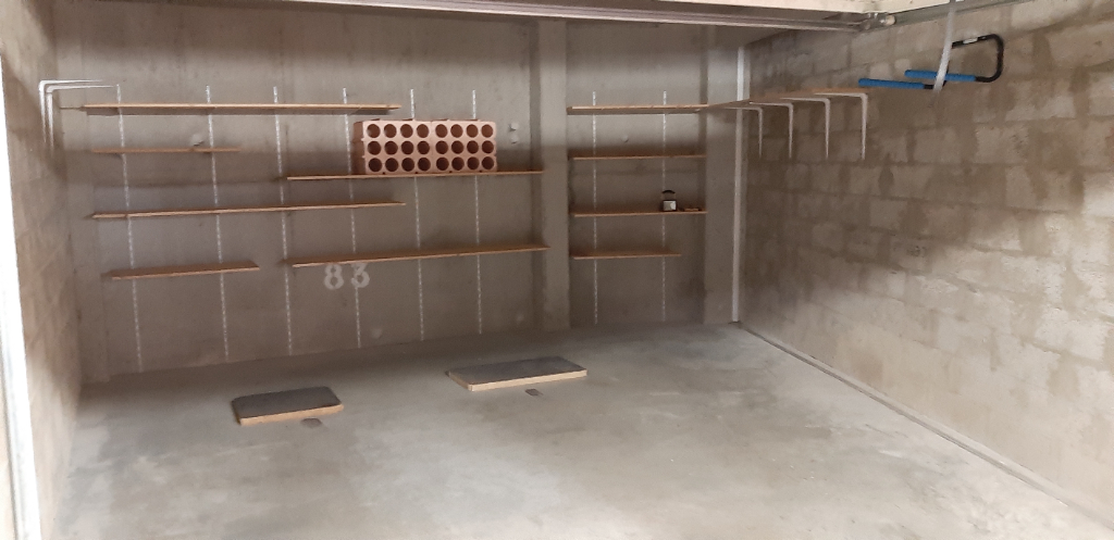Parking / box Vannes 26 m2