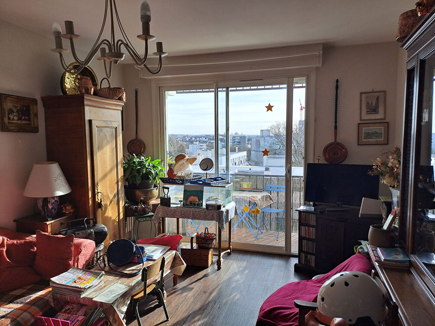 Appartement  4 pièce(s) centre ville, ascenseur, balcon, cave