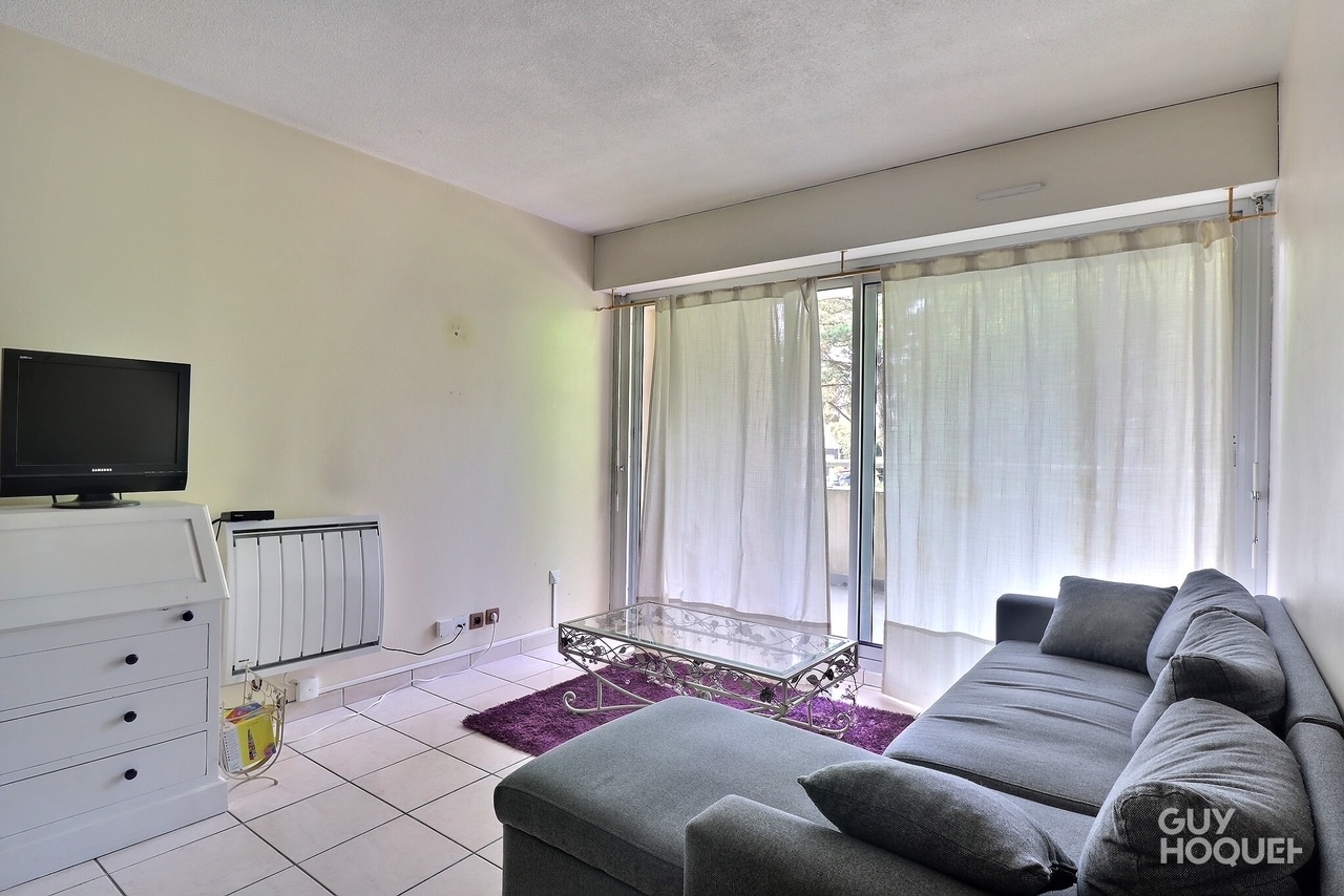 VANNES : appartement de 2 pièces meublé