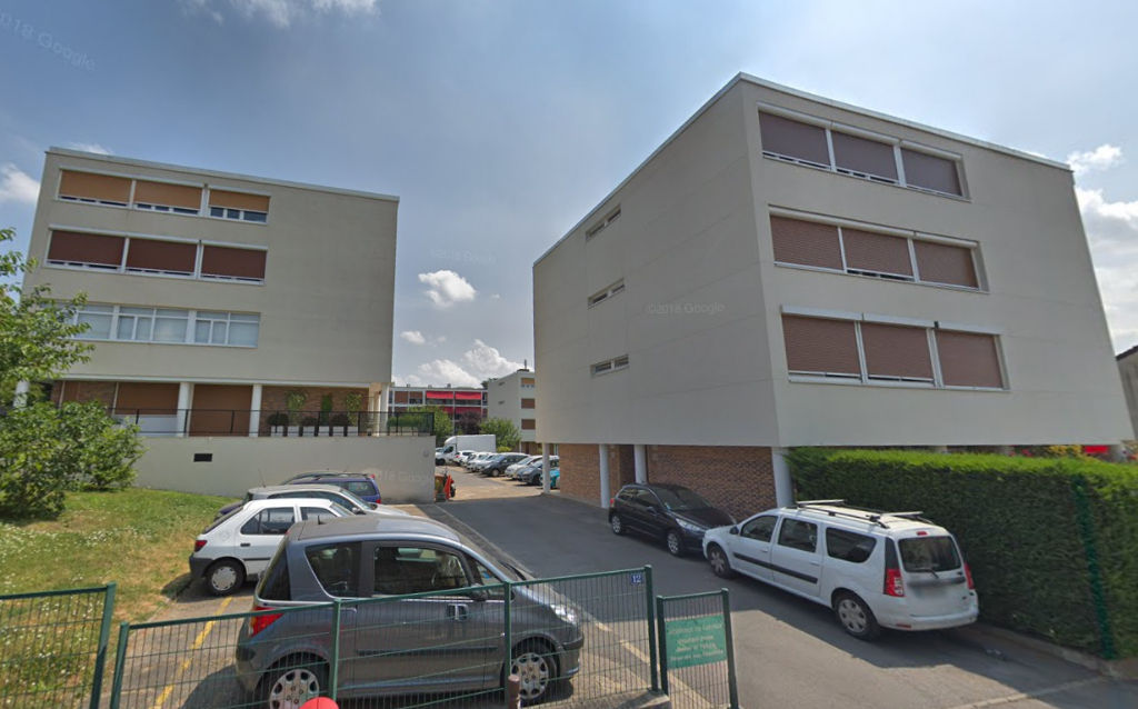 Appartement 5 pièces d'environ 96 m² à vendre à VIROFLAY (78220).