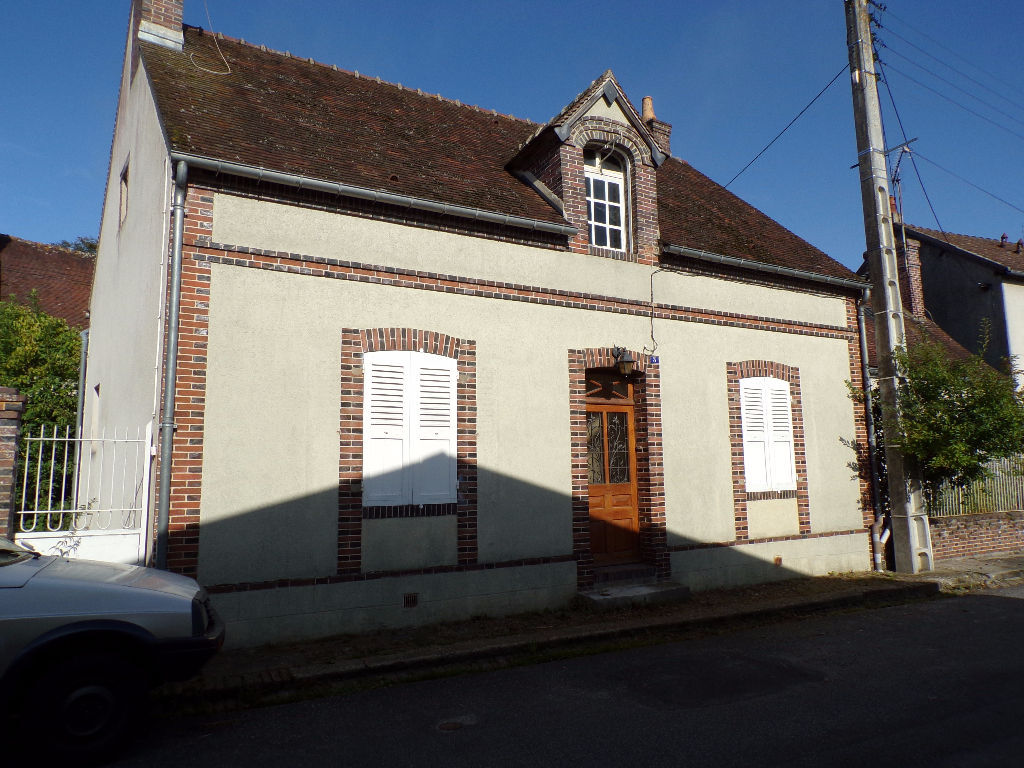 Maison individuelle - 3 pièces, 55 m² - La Ferté Vidame