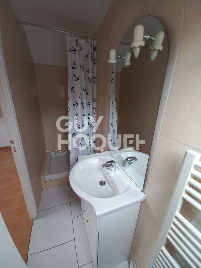 Maison mitoyenne 20 m² Breteuil