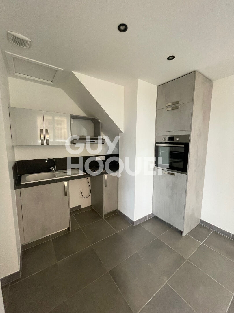 APPARTEMENT STUDIO - BRETEUIL CENTRE