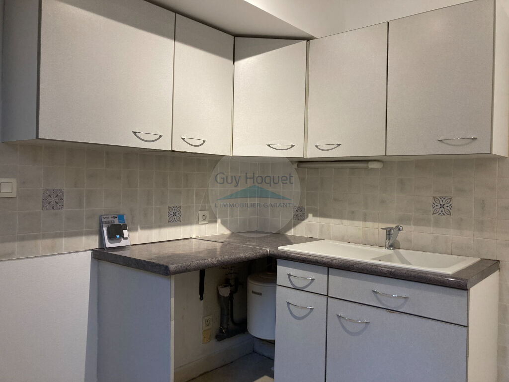 CENTRE VILLE VERNEUIL - Appartement T2 très lumineux