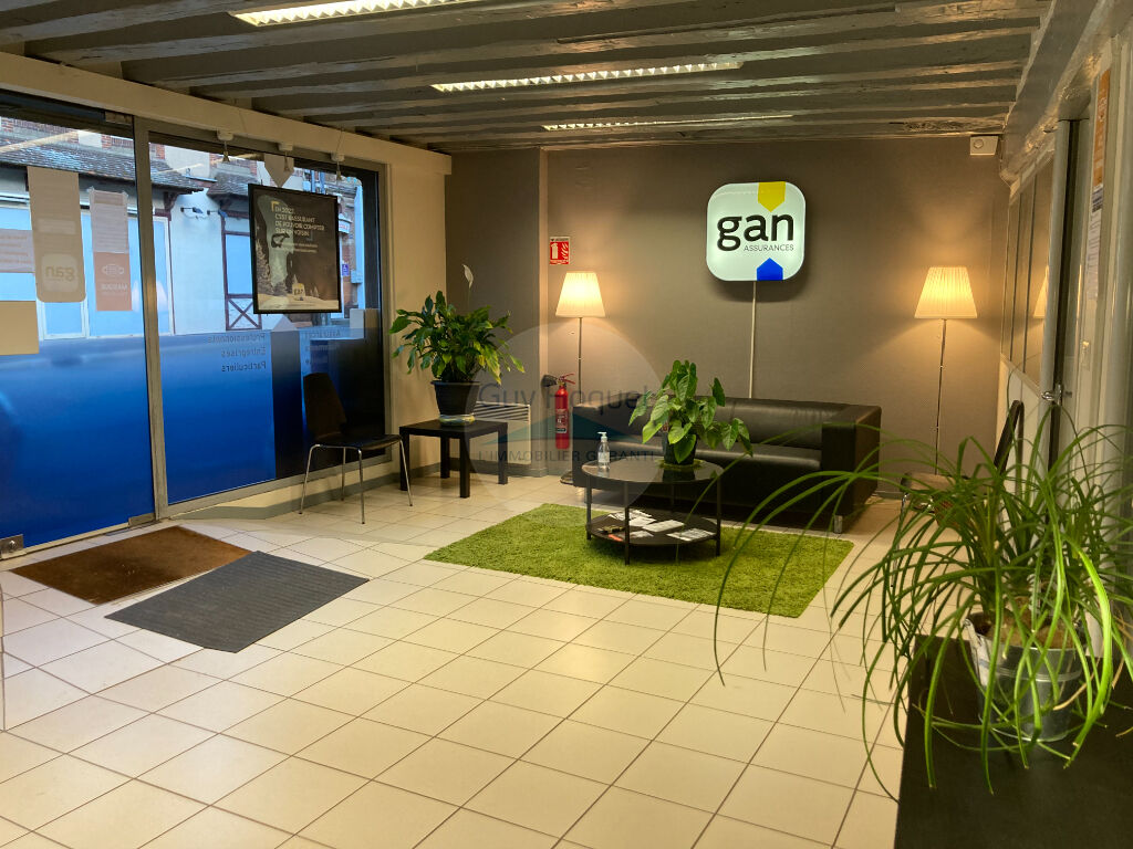 Centre ville de Verneuil - Local commercial 94m²