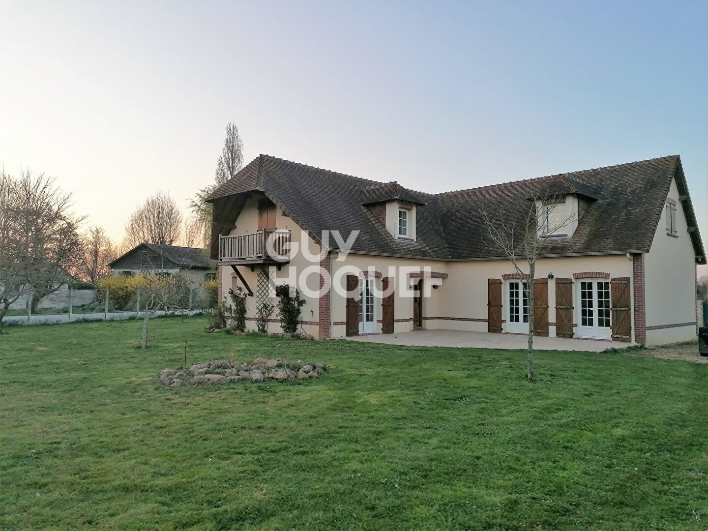 Maison Verneuil D Avre Et D Iton 7 pièce(s) 204.84 m2