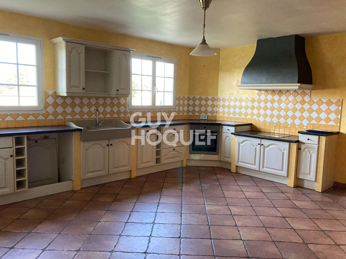 Maison Verneuil D Avre Et D Iton 7 pièce(s) 204.84 m2