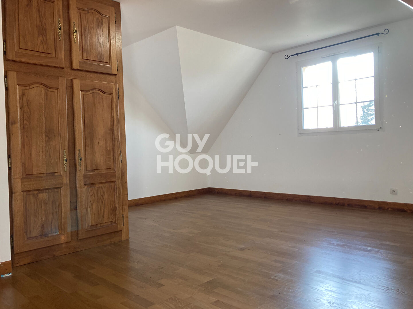 Maison Verneuil D Avre Et D Iton 7 pièce(s) 204.84 m2
