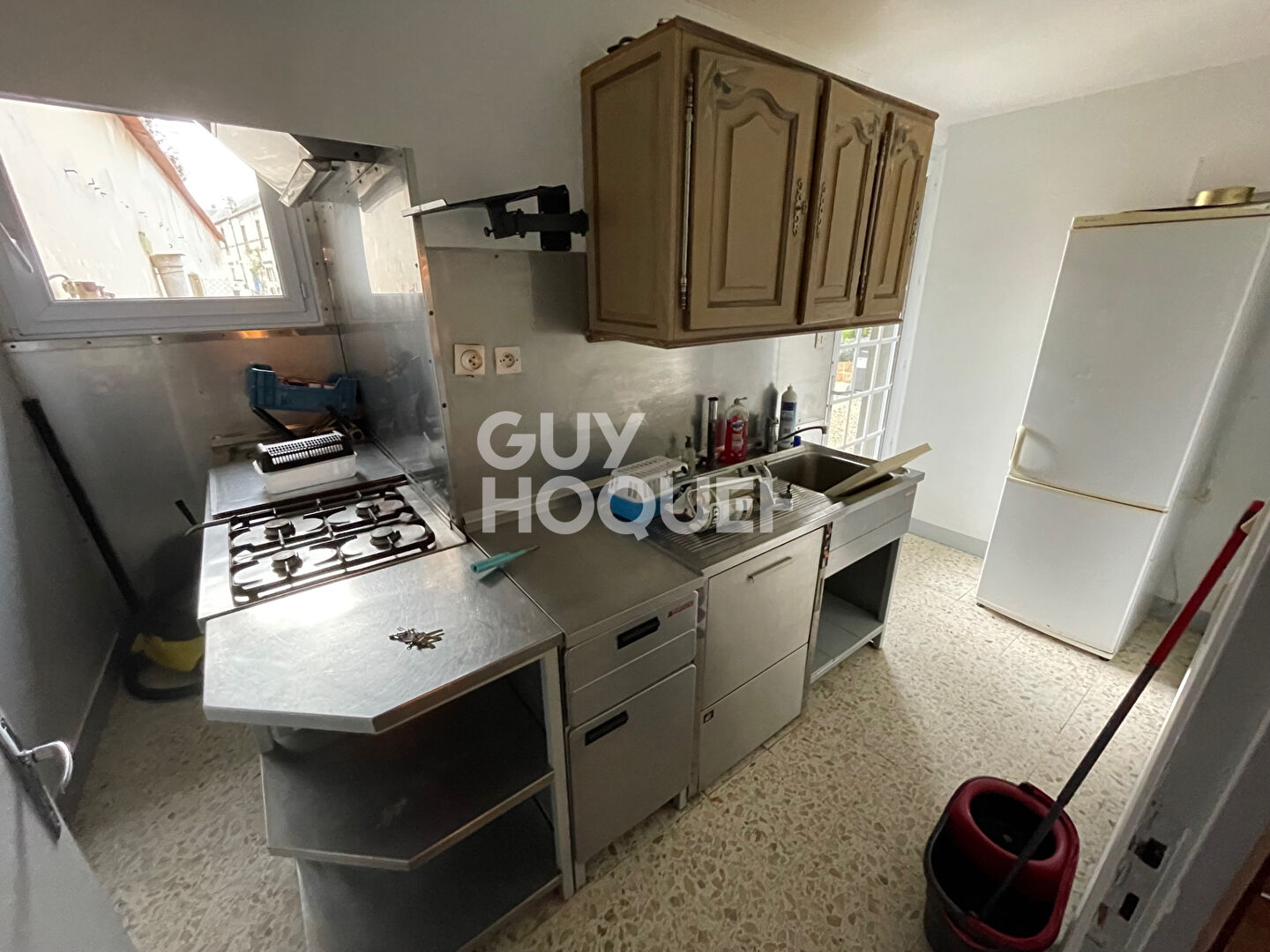 Local commercial - BRETEUIL