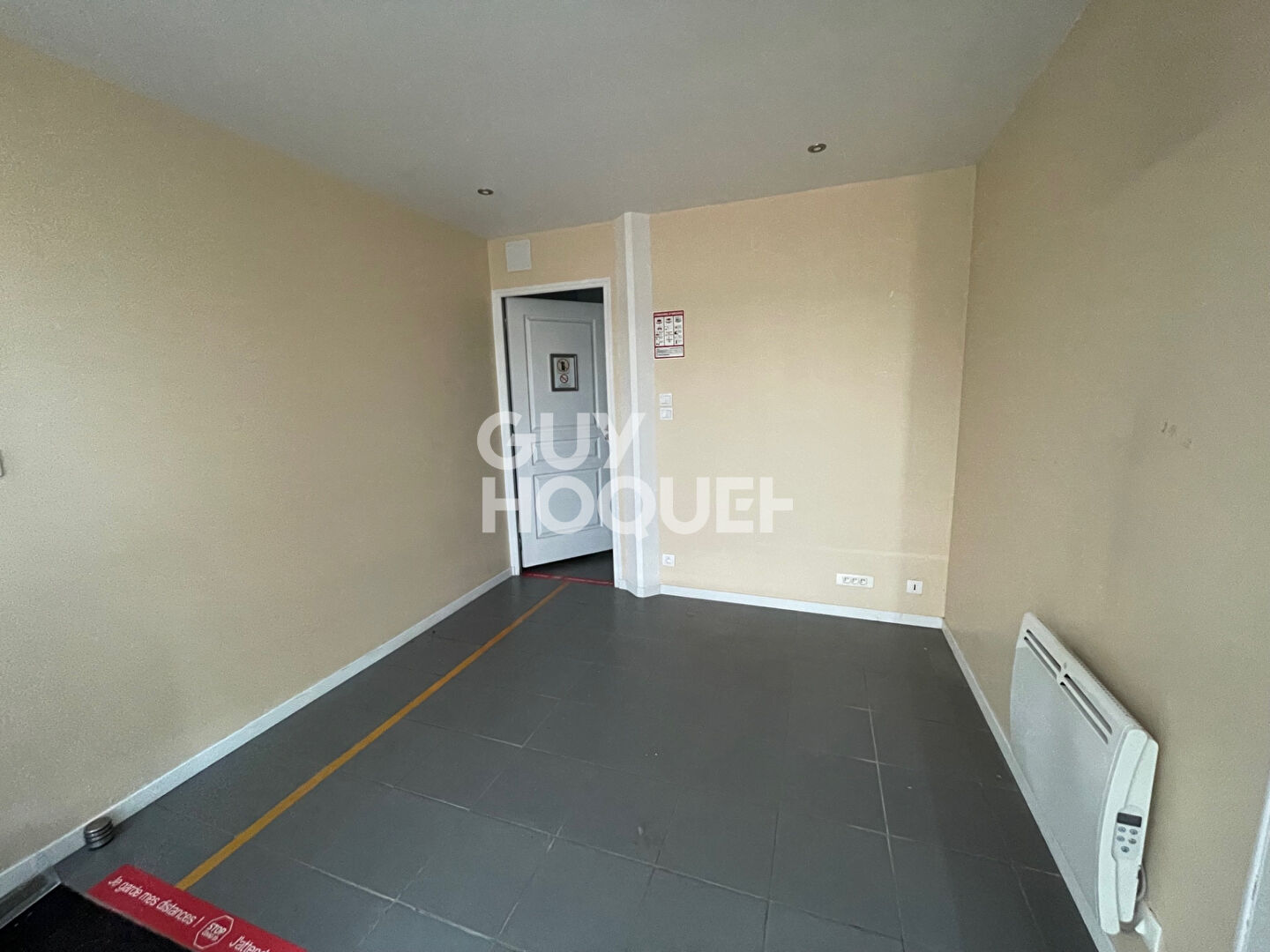 Local commercial Breteuil 35 m2