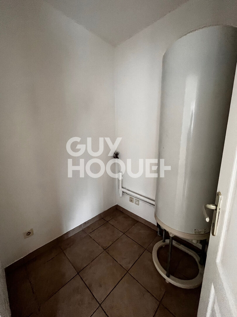 VERNEUIL ! Deux maisons d'habitation d'environ 111m² chacune