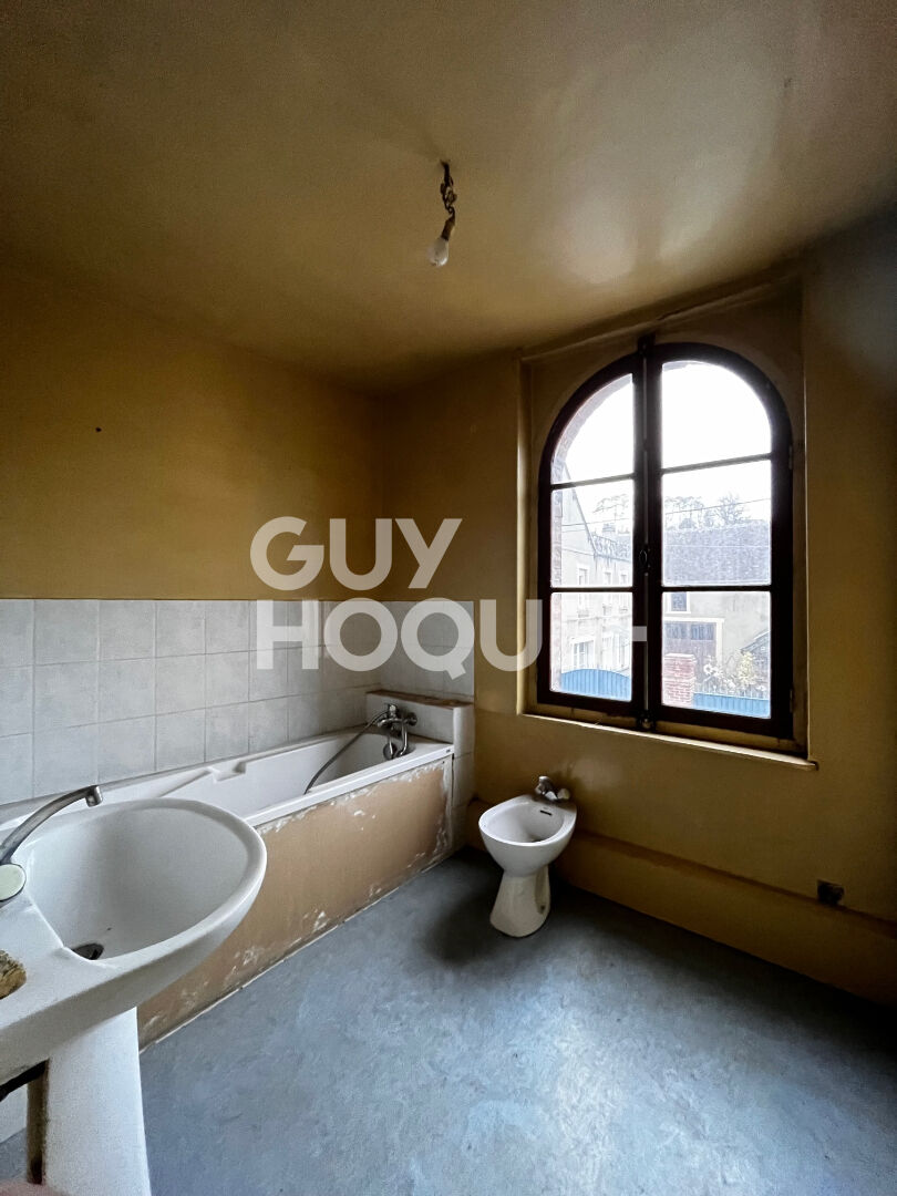 CENTRE VILLE à 10 mins de VERNEUIL