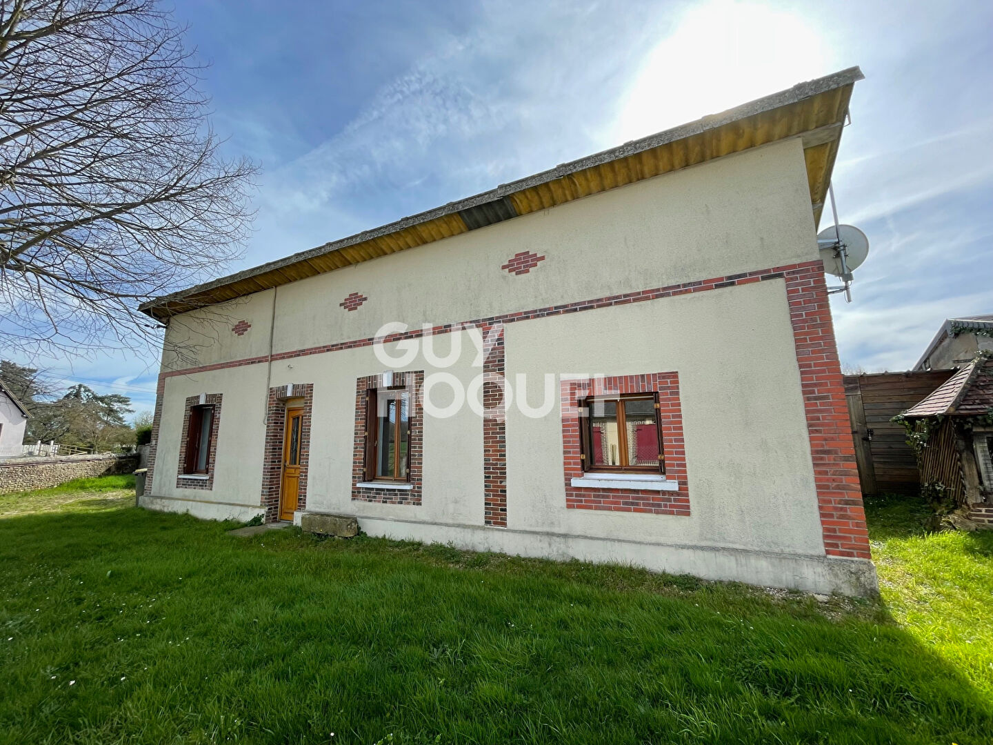 Maison PLAIN-PIED ! 3 kms de BRETEUIL