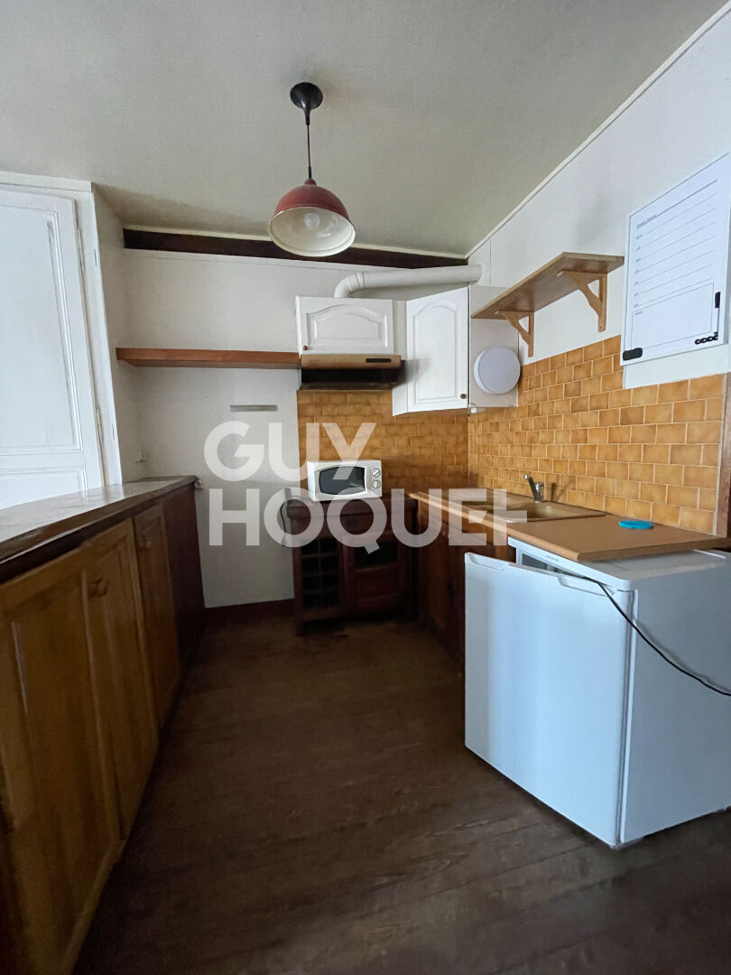 Centre ville de BRETEUIL, appartement 36m²