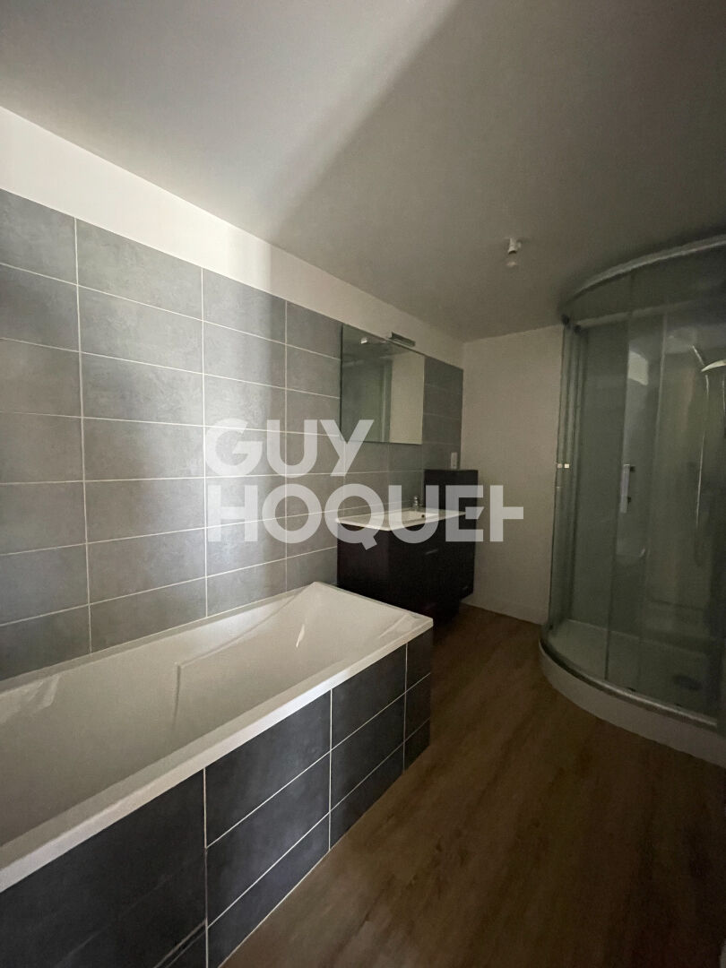 Hyper centre de VERNEUIL - Appartement 2 chambres 75m²