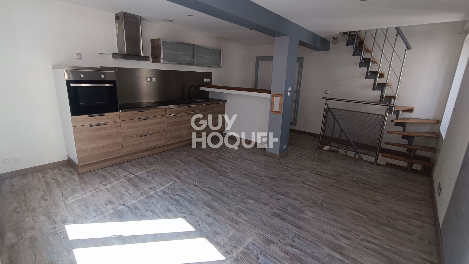 Appartement  triplex Centre Rugles F2