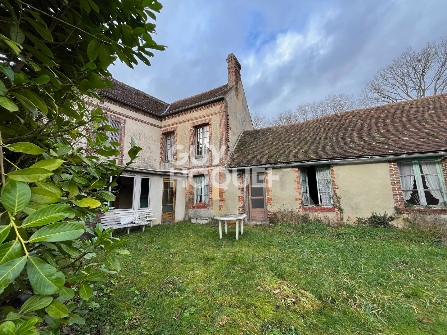 EXCLUSIVITÉ. 5MINS DE VERNEUIL