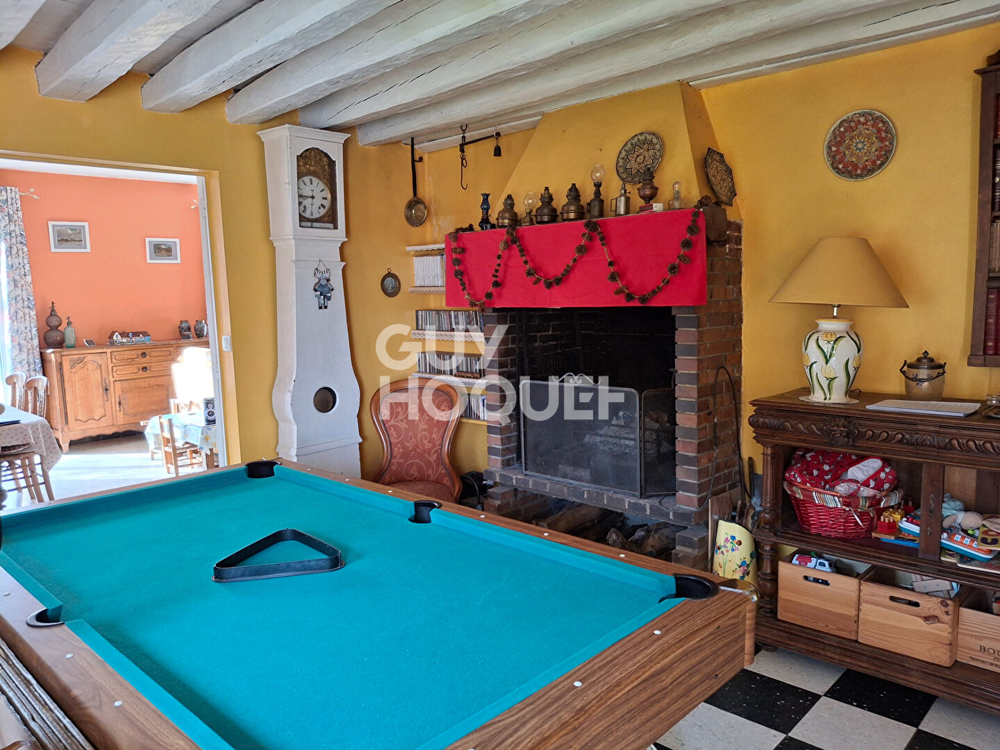 A 12mins de VERNEUIL.