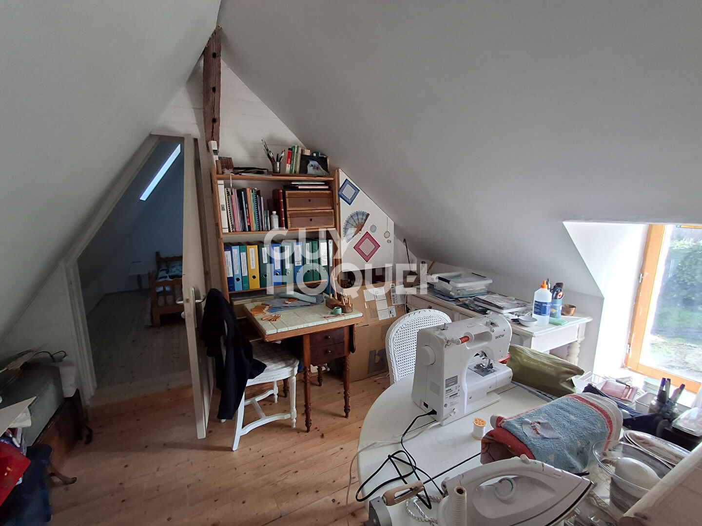 A 12mins de VERNEUIL.