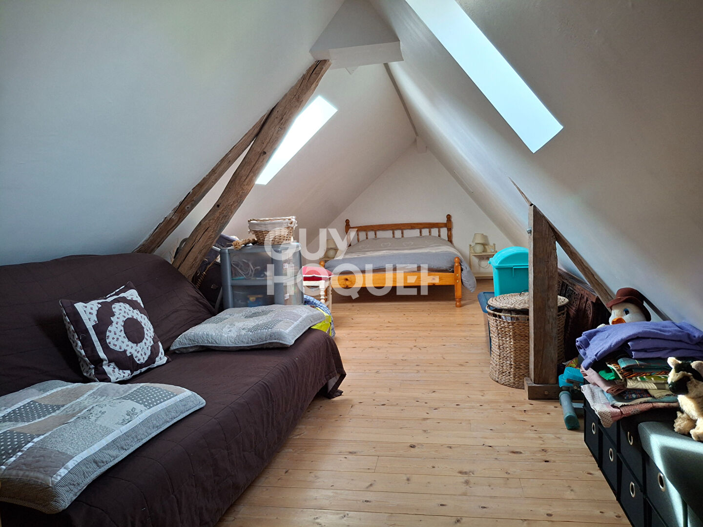 A 12mins de VERNEUIL.