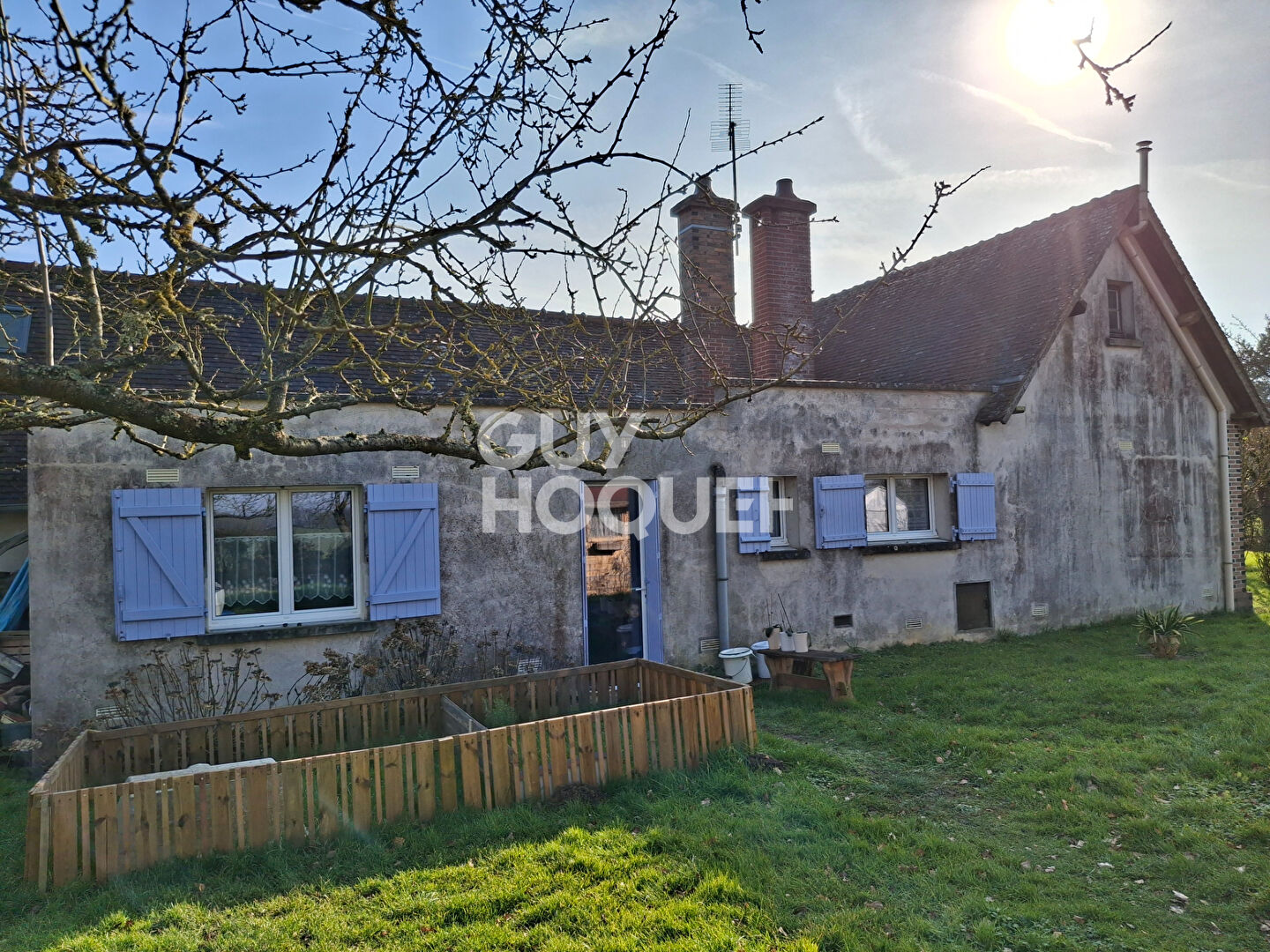 A 12mins de VERNEUIL.