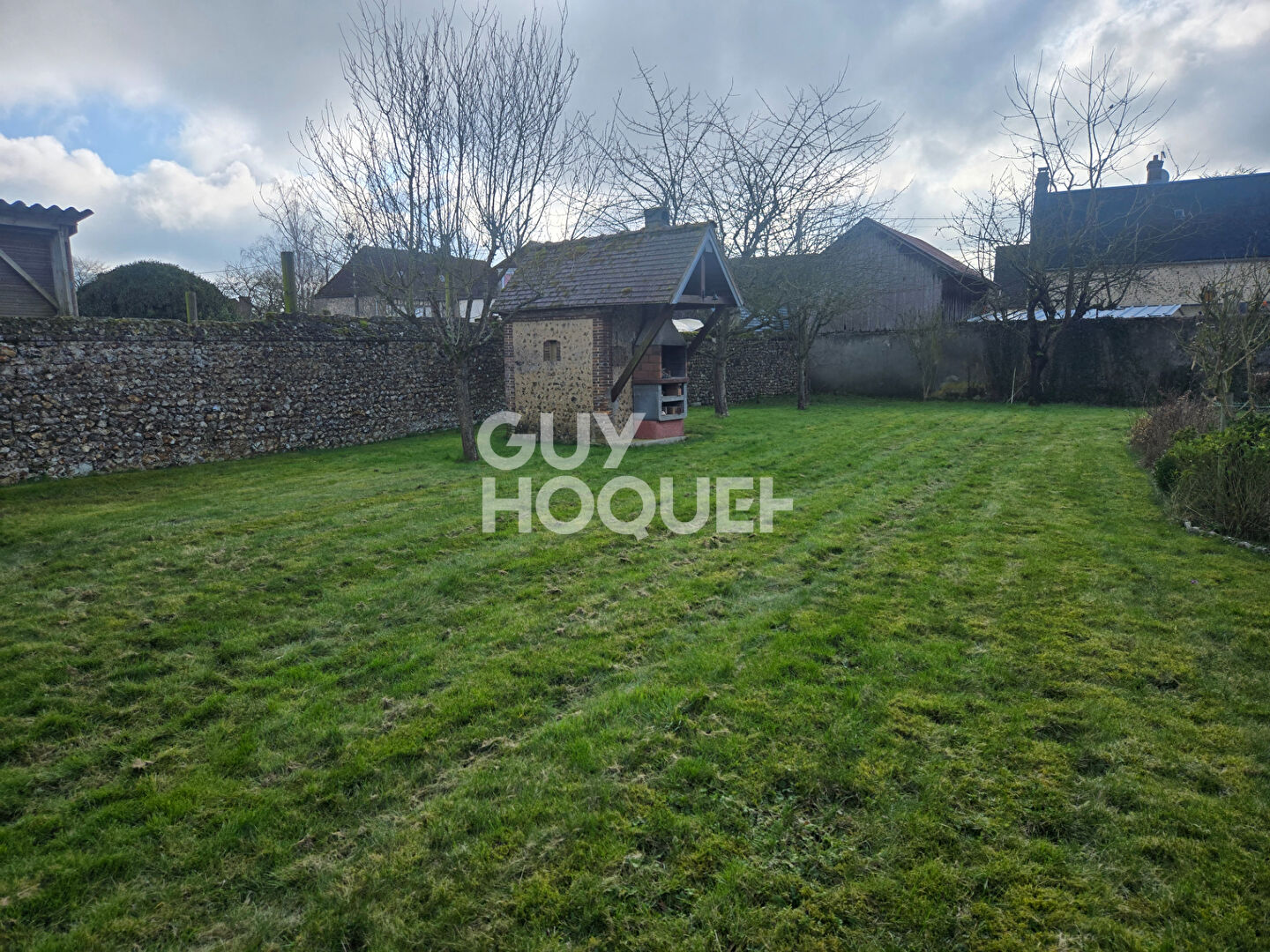 A 10mins de VERNEUIL