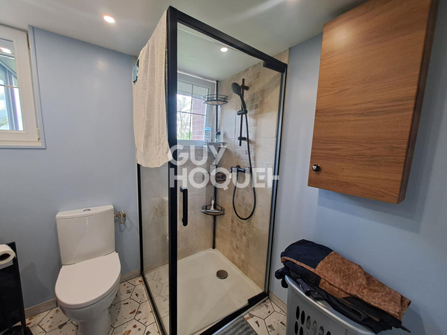 RUGLES - MAISON ANCIENNE