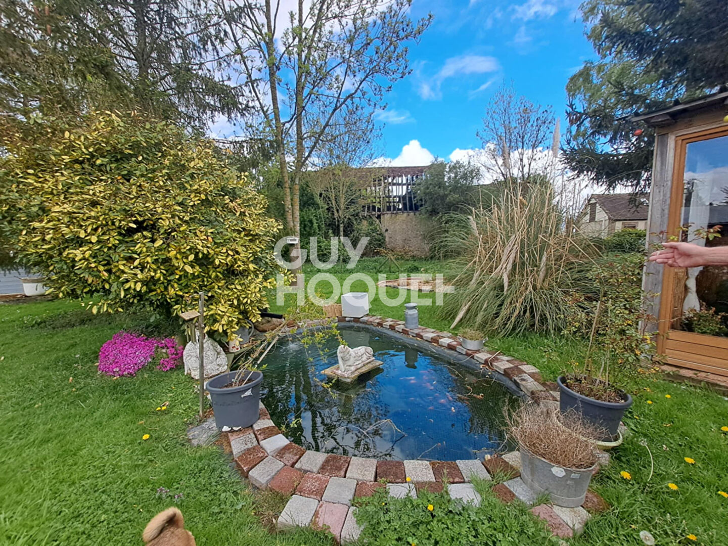 RUGLES - MAISON ANCIENNE