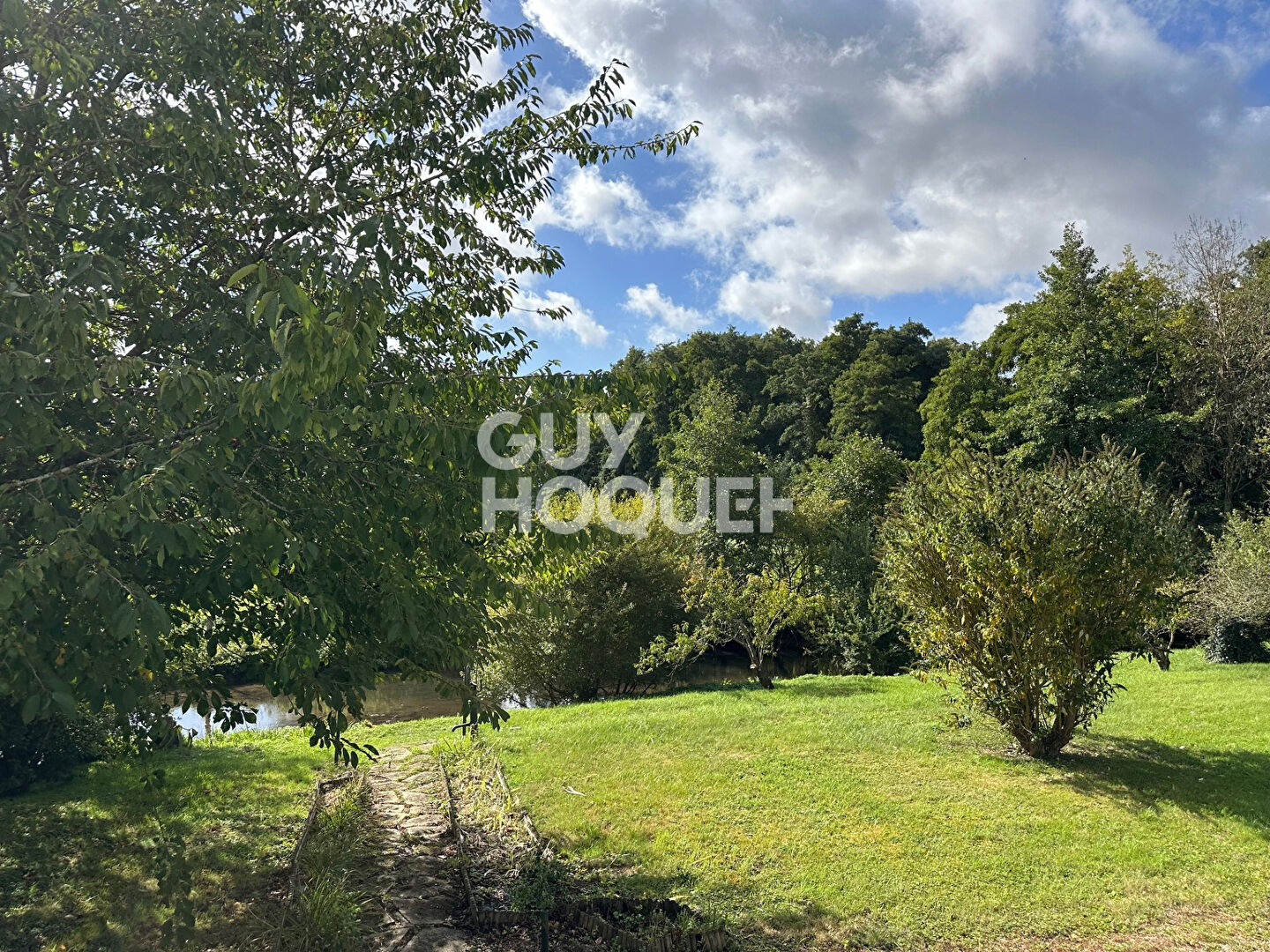 EXCLUSIVITÉ. CENTRE VILLE VERNEUIL