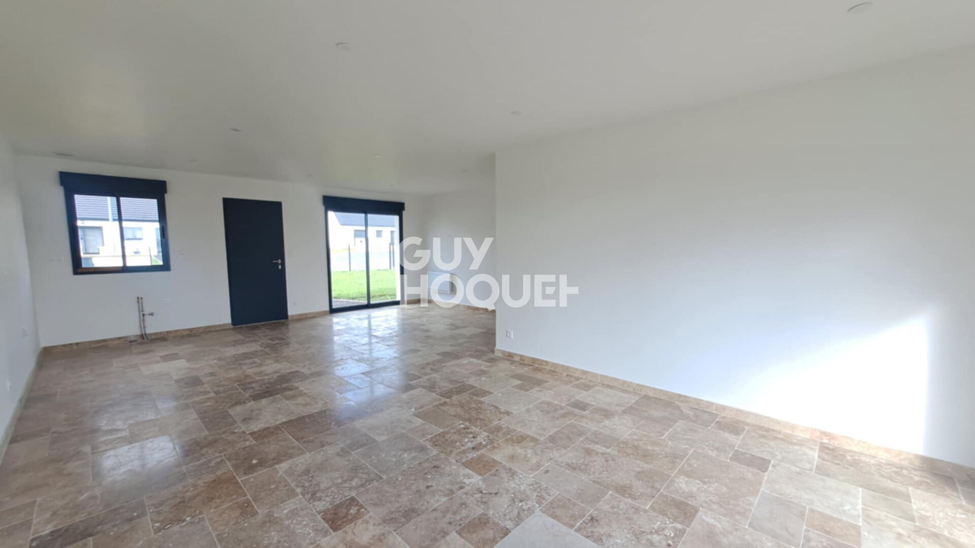 RUGLES - Maison récente