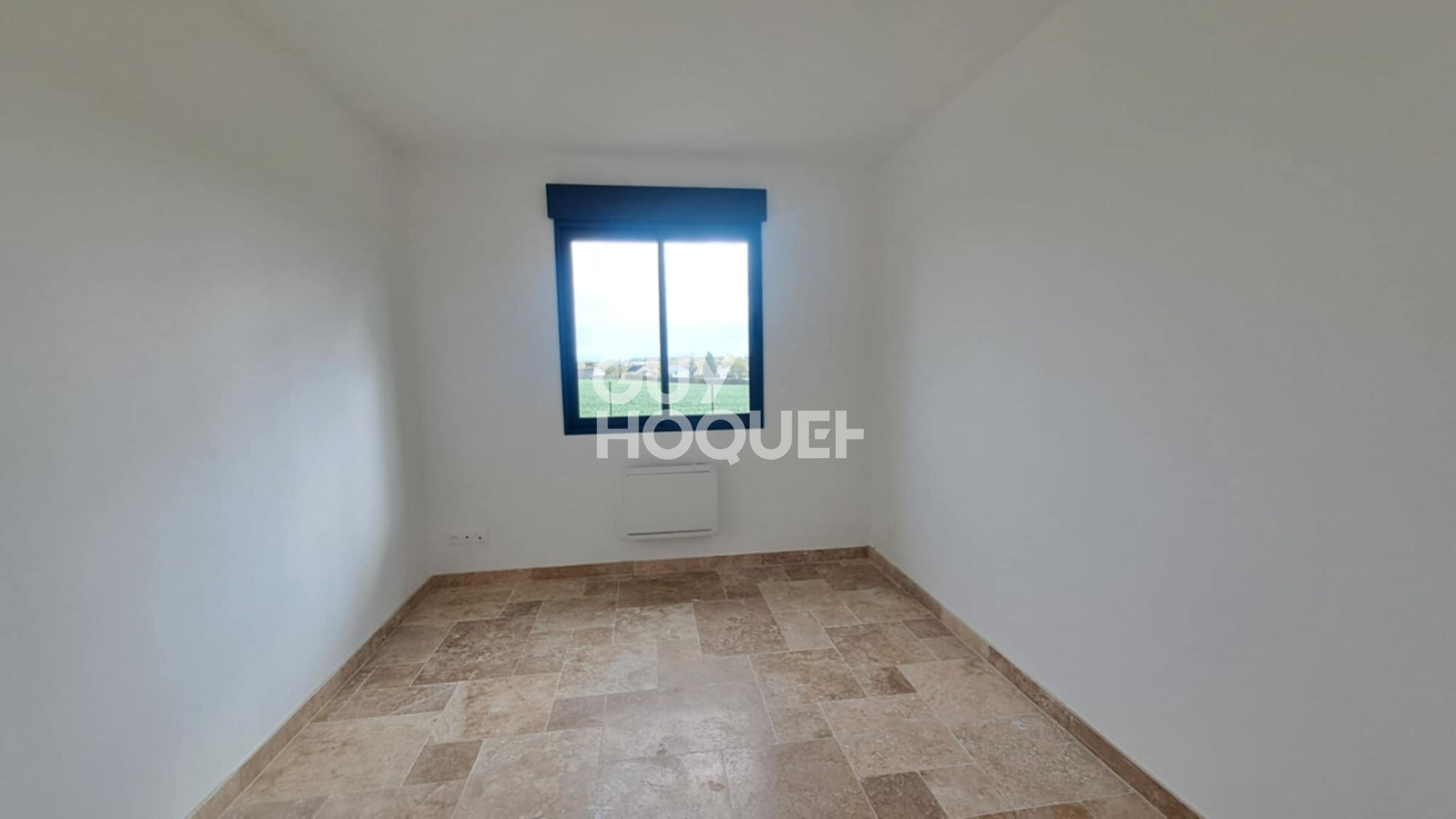 RUGLES - Maison récente