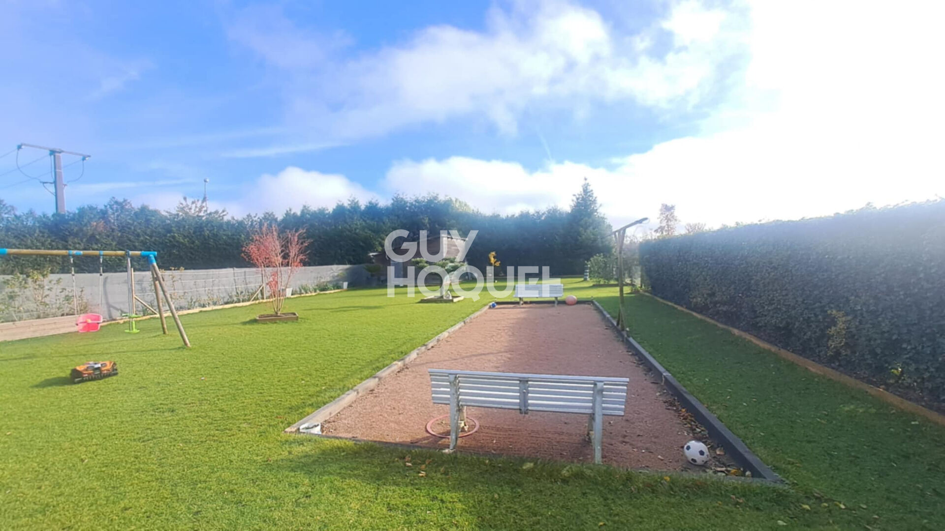 PROCHE RUGLES - MAISON ENTIEREMENT RENOVEE