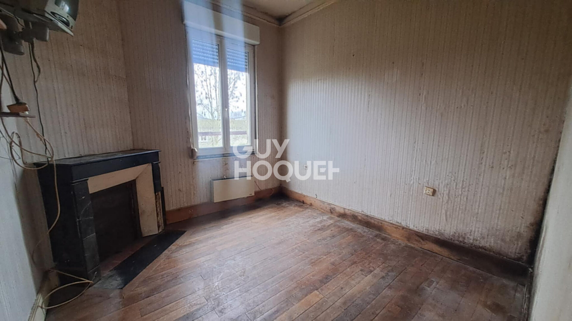 PROCHE RUGLES - Maison ancienne