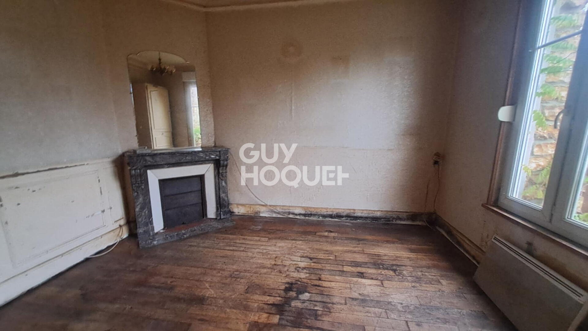 PROCHE RUGLES - Maison ancienne