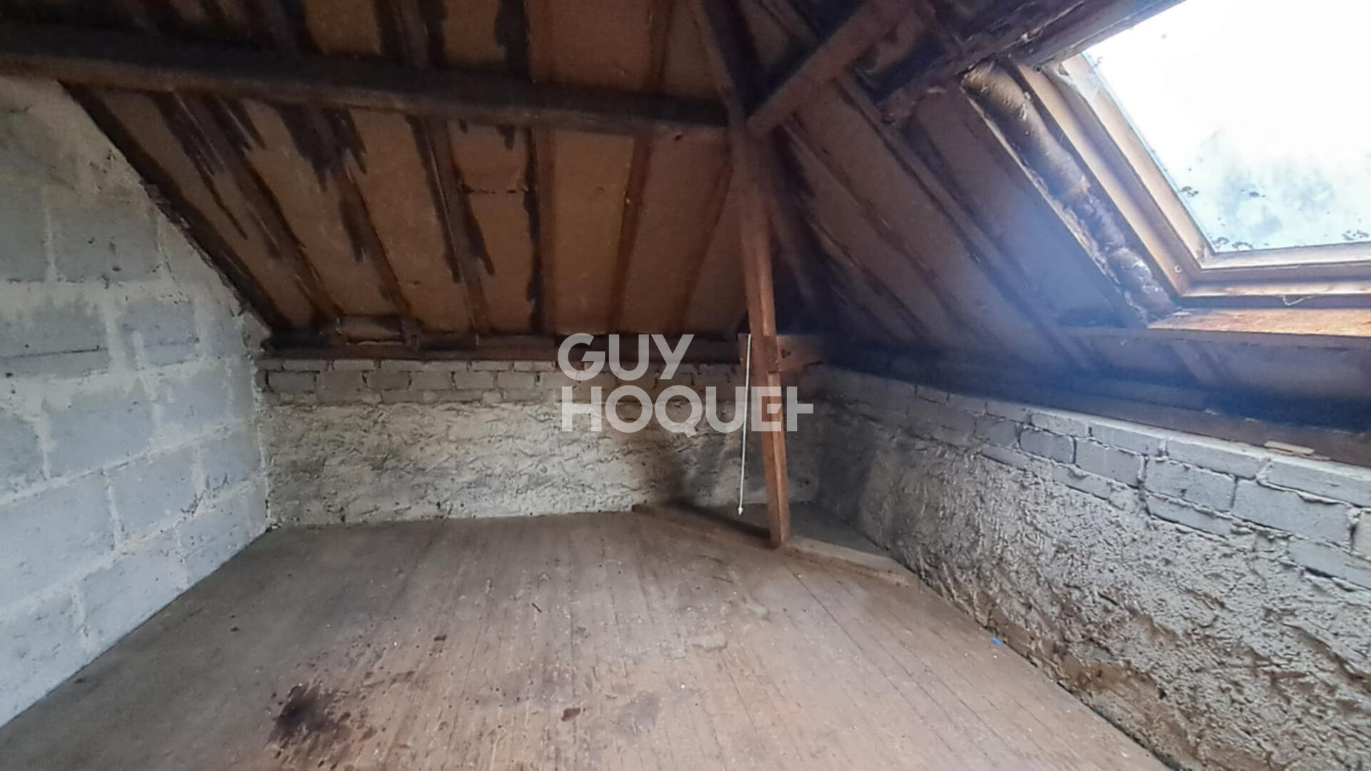 PROCHE RUGLES - Maison ancienne