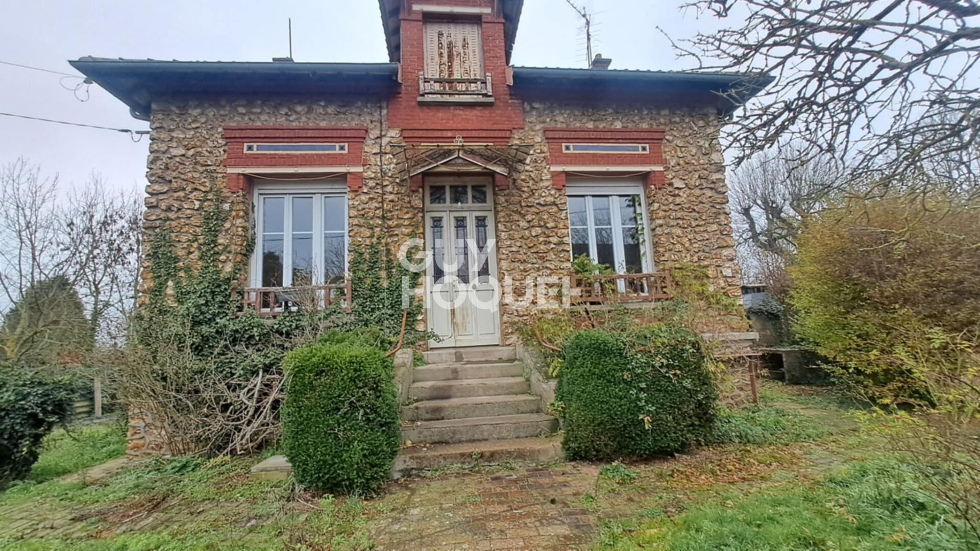 PROCHE RUGLES - Maison ancienne