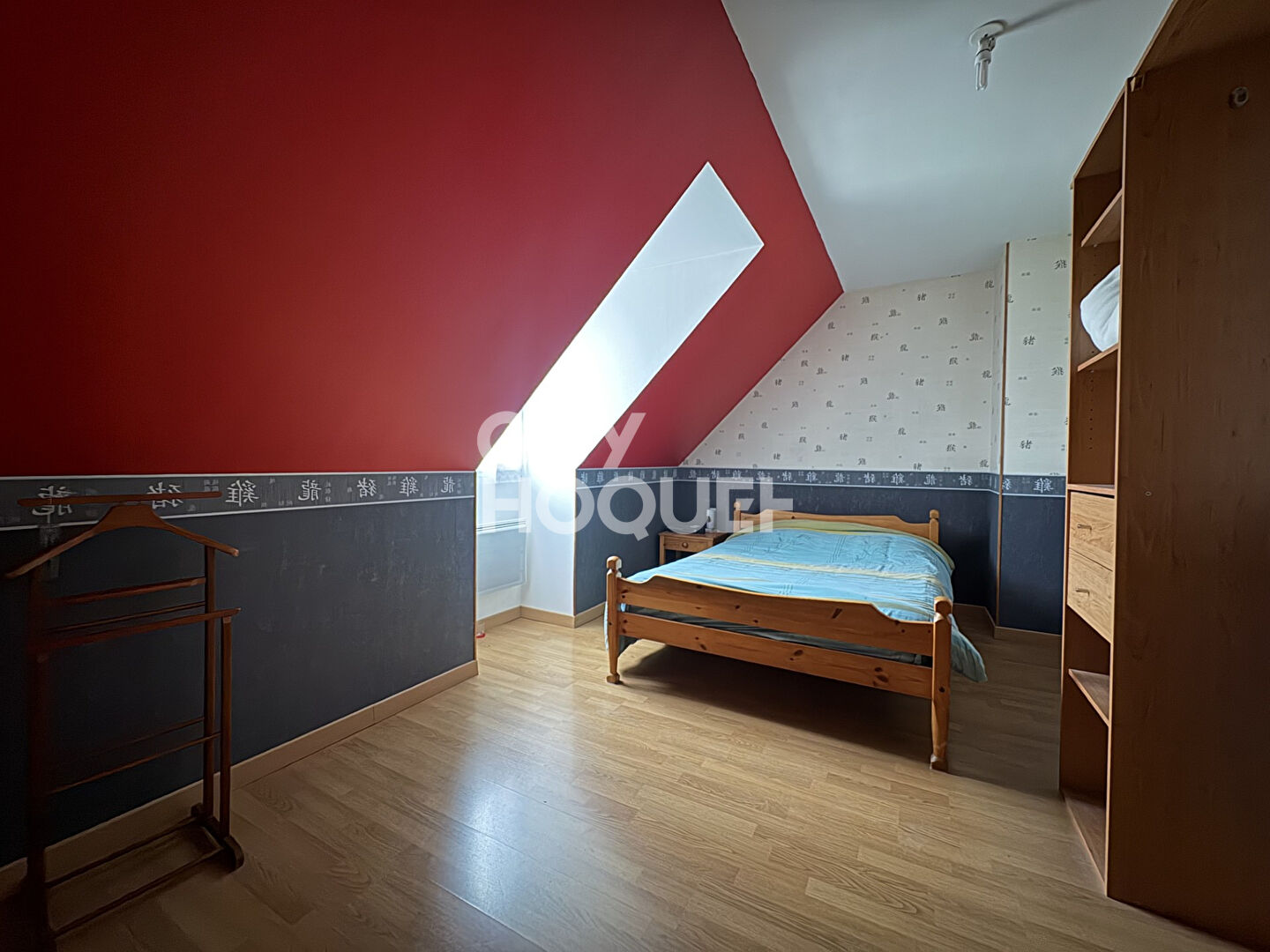 ENTRE BRETEUIL ET CONCHES - Pavillon