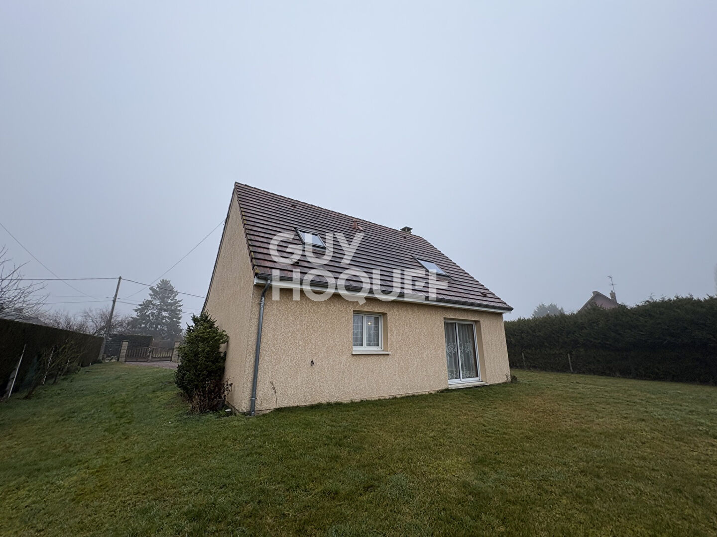 ENTRE BRETEUIL ET CONCHES - Pavillon