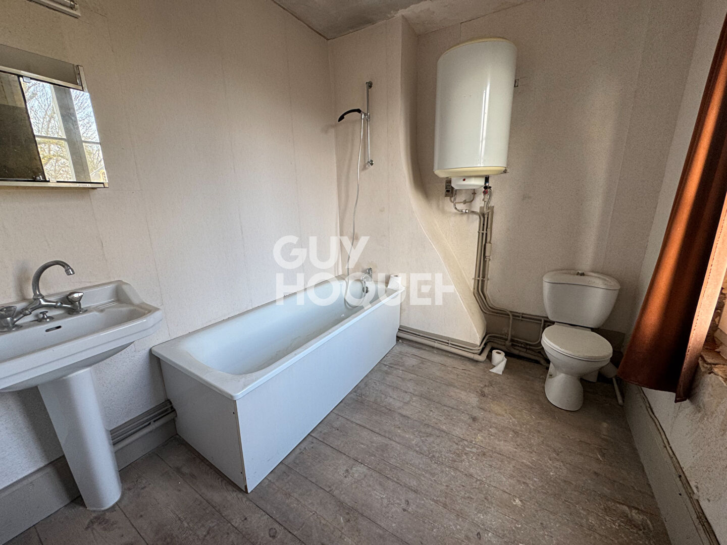 BRETEUIL CENTRE - Immeuble